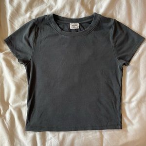 Aritzia Wilfred Free Green T-Shirt Medium